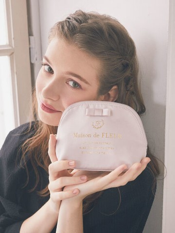 可愛蝴蝶結緞帶圓弧型收納袋(8A43FJJ0200) - Maison de FLEUR