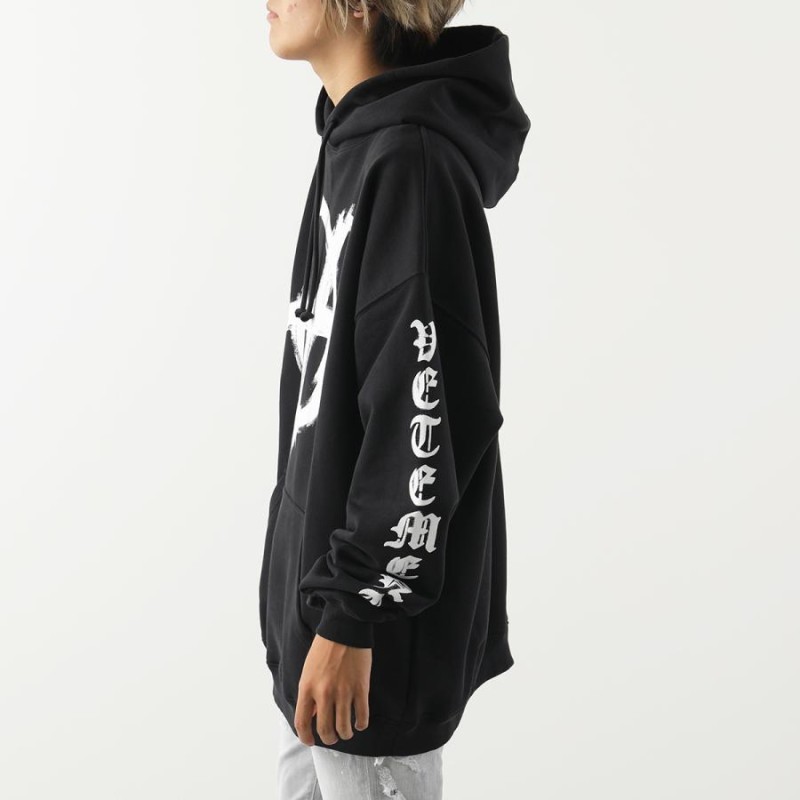 VETEMENTS ヴェトモン パーカー HOODIE UA53HD340X メンズ プルオーバー スウェット オーバーサイズ ペイントロゴ  1606/BlackWhite | LINEショッピング