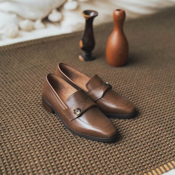 簡約翻領樂福鞋 _ 棕