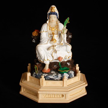 FRP日式淡彩金半跏白衣觀音