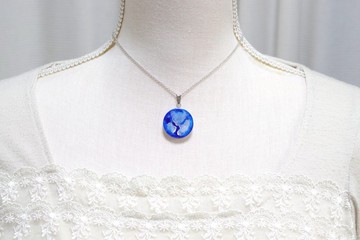 樹脂藝術圓形墜飾・海染月