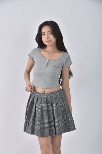 (S) 【九粒私服】shein質感格紋黑色短裙