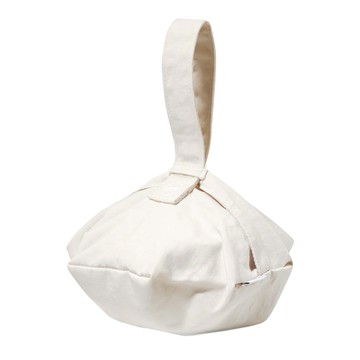 FLYTTA FADI 幼兒餐碗提袋 雙層尼龍材質 耐髒好清洗 提把設計 外出攜帶便利  袋體(23 x 23cm) + 提把長度17.5cm  袋體(230 x 230cm) + 提把長度175cm  大地胚芽米  1個