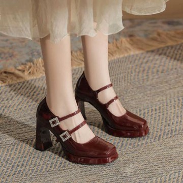 2024春季新款法式不累腳高跟鞋女漆皮單鞋水鉆一字帶粗跟瑪麗珍鞋