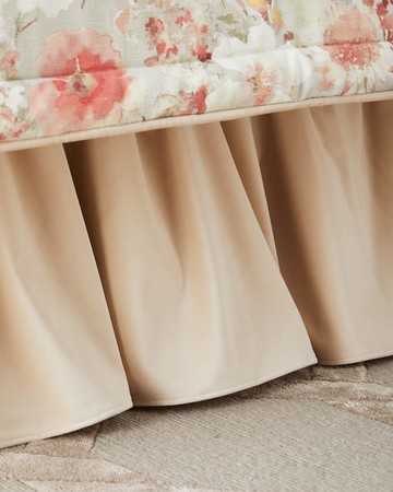 Beach Haven Ruffled Dust Skirt, KING