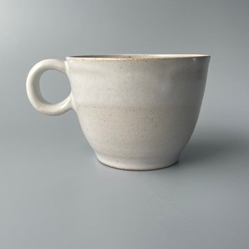 @studio_florero 白色漸層卡布杯