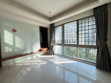 獨家關新商圈核心｜綠園道首排｜昌益芬蘭｜新竹市東區關新路