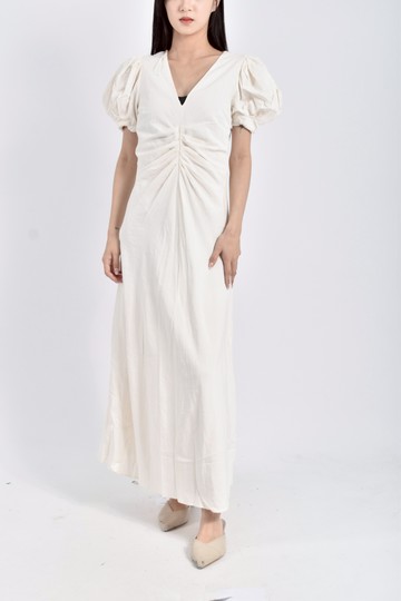 (S) zara質感公主袖素面白色洋裝