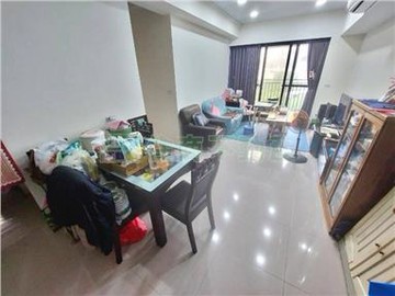 睦家✅內壢忠孝商圈屋齡新3房車/忠孝黃昏市場｜桃園市中壢區吉利六街
