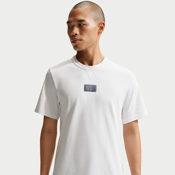 Nike Sportswear Premium Essentials T-Shirt