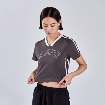 CACO-撞色V領壓條合身上衣‧情侶款-女【J2NA039】