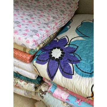 【庫存】外貿床蓋床單夏季夾棉被1米5原單絎縫鋪沙發狗墊撿漏處理