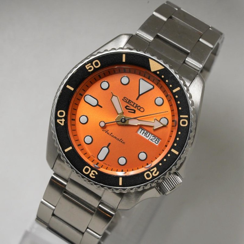 セイコー5 スポーツSBSA009 オレンジ