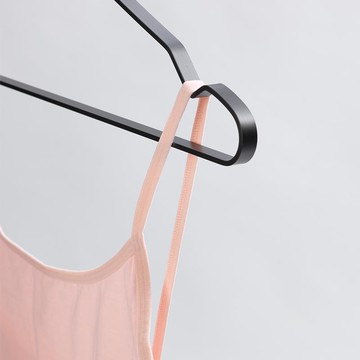 【衣架由耐用的陽極氧化鋁製成】【荷蘭Brabantia】衣架(4入) 衣架-銀色(4入)