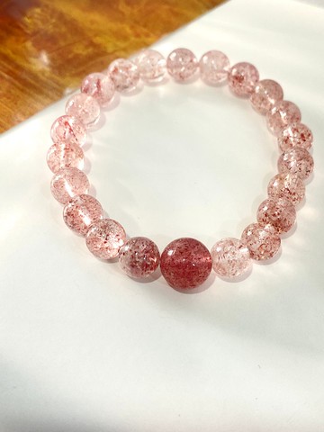 草莓晶手串