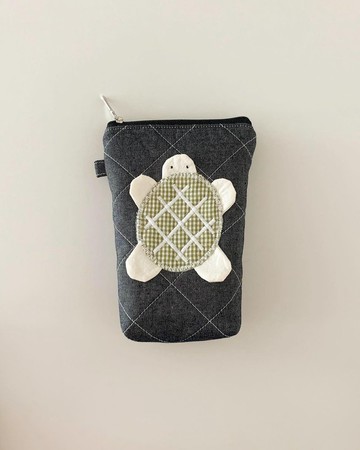 Turtle Camera Pouch M (Handmade)