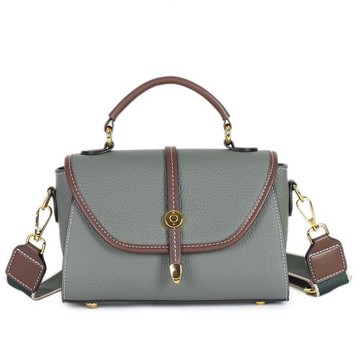 【伊卡柔Ikary】新款時尚真皮手提肩背小方包(88181杏仁綠)