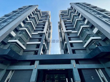 大魯閣高樓層面公園採光視野雙車戶｜新竹市北區武陵路