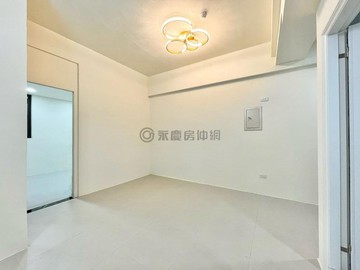 大里低總價稀有兩房+平面車位立即入手｜台中市大里區成功路
