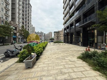 八德區捷運仁德公園站旁.大面寬賺錢金店面｜桃園市八德區仁德一路