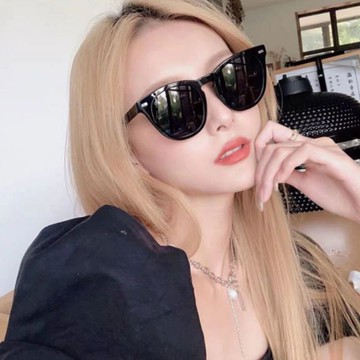 年度最新網紅款潮流行百搭抗UV時尚太陽眼鏡 72915