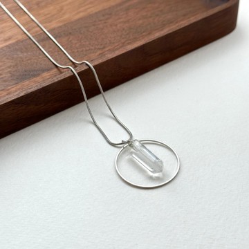 【白羊金牛座|4月】白水晶六角柱圓鍍銀項鏈 消磁淨化 負能量平衡