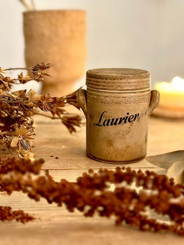 30332-法國古董香料粗陶罐附蓋月桂葉 French antique spice jar
