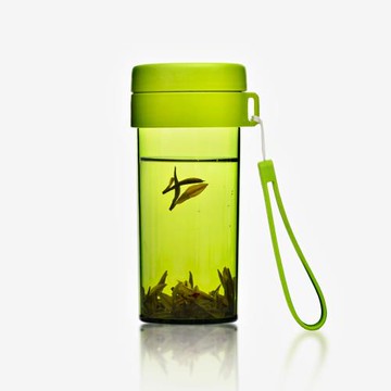 emoi基本生活帶茶隔水杯便攜隨手茶杯防漏運動旅行杯塑料學生杯子