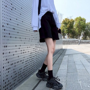 短褲女寬松高腰顯瘦2022年夏季新款中褲直筒港味牛仔黑色五分褲潮