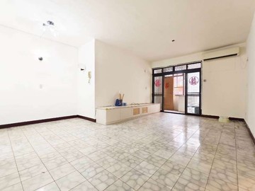 低總免爬高.景新方正邊間公寓三樓寓住商立夫｜新北市中和區景新街