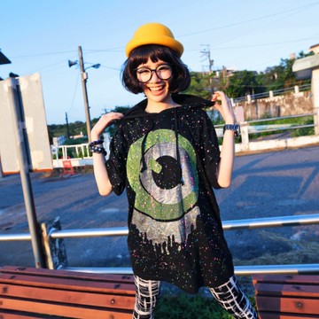 古著 綠色大眼球流淚彩色噴墨連帽抽繩上衣