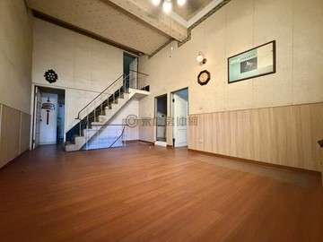 捷運獅甲站 ▎民權林蔭大道 ▎一樓店住｜高雄市前鎮區民權二路