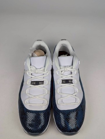 微瑕疵-左腳右腳鞋底內外側泛黃 CD6846-102 M13 Air Jordan 11 Low Retro Blue Snakeskin 藍蛇紋