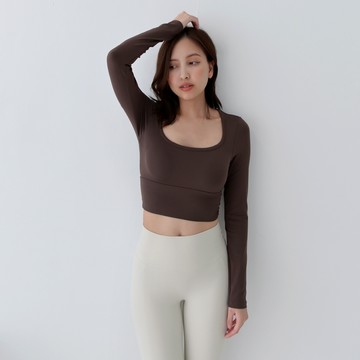 Mori girl 百搭短版長袖運動上衣（胸墊款）咖