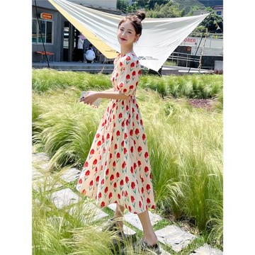 法式碎花連衣裙女2025夏季新款時髦高級感裙子小個子收腰顯瘦長裙