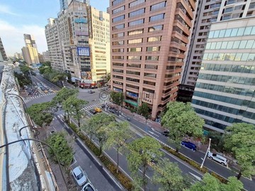 亞灣中華三多黃金地段大三房~主誠售(一手屋)~~｜高雄市苓雅區中華四路