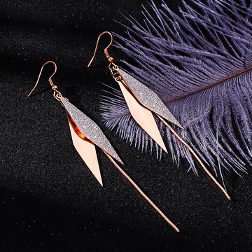 超仙滿天星菱形氣質長款流蘇鈦鋼耳環大氣幾何耳墜耳掛女款潮1入