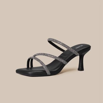 水鉆帶涼拖鞋女2025夏外穿高跟涼鞋女黑色高跟鞋女設計感小眾粗跟