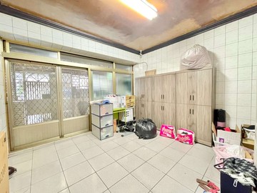 新東寬巷朝南一樓 ➡️ 房地產買賣找Q桑｜台北市松山區新東街