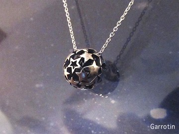 星之球墜飾【黑】