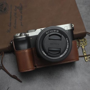 適用索尼A7R4 A6700相機包a73 A7RIII A7M3 A7R3 A7C底座皮套A7C2