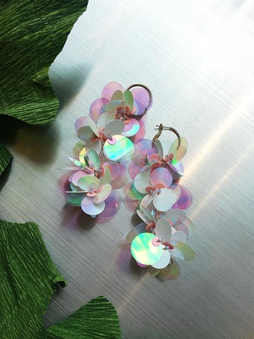 Fleur et Fruit Beige Earrings