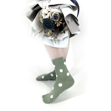 //日常色// 3/4純棉圓點中筒襪