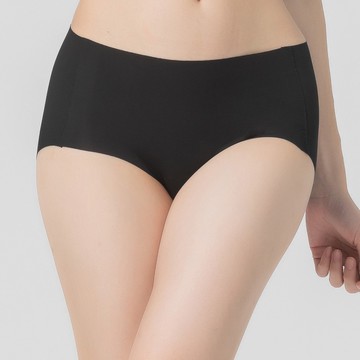 冰氧雲柔無痕內褲(午夜黑 F)