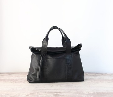 精選托特包，附拉鍊，側寬 15 公分款，訂製生產