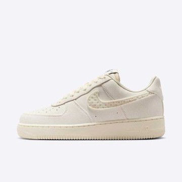 Nike Wmns Air Force 1 07 LX IH7351-010 女 運動休閒鞋 刺繡 低筒 米白