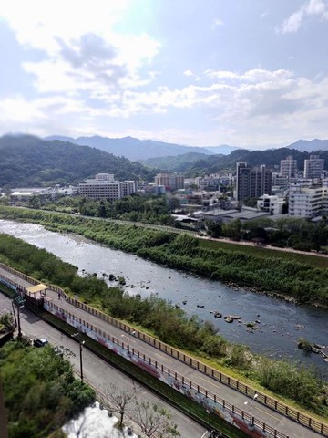 捷運三鶯線即將完工[景觀四房+雙車位]出價談｜新北市三峽區民生街
