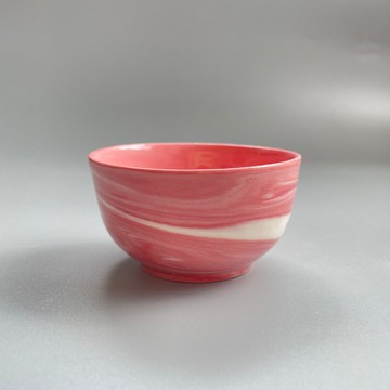 @studio_florero 粉色絞胎小碗 | 握杯 | 湯吞み