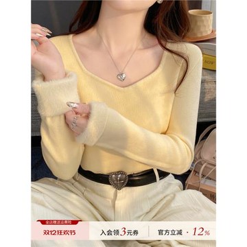 蘇三三 黃色加絨毛衣女秋冬季內搭打底衫加厚2025新款v領保暖上衣
