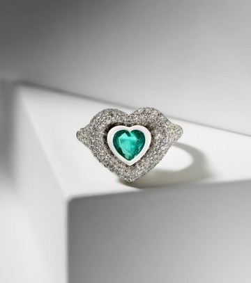 Kamyen Manaal 2.0 Heart Pinky 18kt white gold ring with tanzanite and diamonds